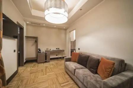 Solo Experience - 84