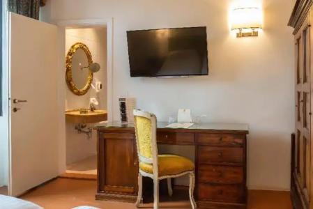 Machiavelli Palace - 71