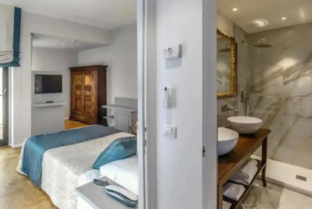 Machiavelli Palace - 112