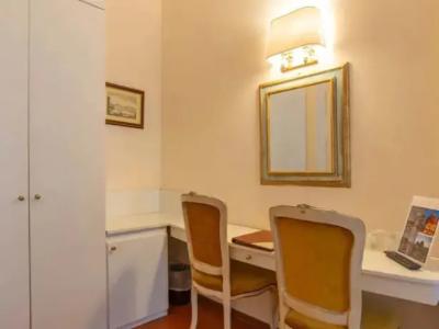 Machiavelli Palace - 105