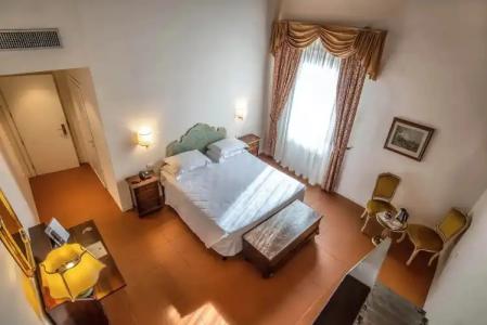 Machiavelli Palace - 107