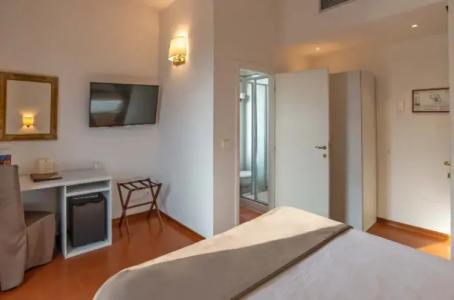 Machiavelli Palace - 79