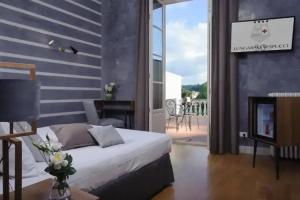 Hotel «Lungarno Vespucci 50», Флоренция