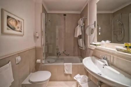 Laurus Al Duomo - 86