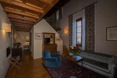 Loggiato Dei Serviti - 12