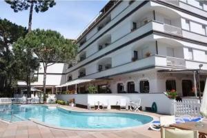 Hotel «St.Mauritius», Форте-дей-Марми