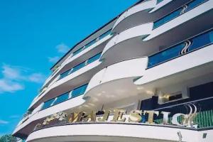 Hotel «Majestic», Габичче-Маре