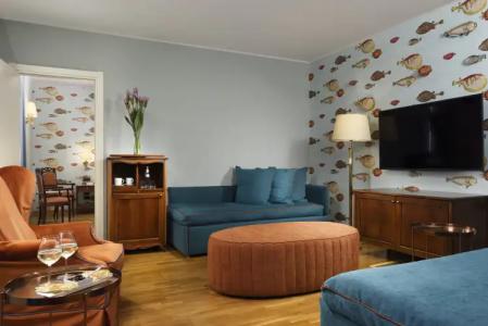 Continental Genova - 10