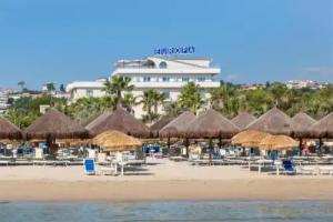 Hotel «Europa Beach Village», Джулианова