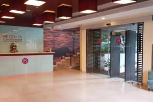 Отель «Regenta Place Bangalore, Cunningham Road», Бангалор