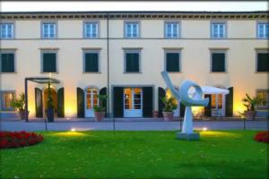 Hotel «Hambros - Il Parco in Villa Banchieri», Лукка