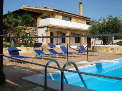 Villa Carlo Resort - 15