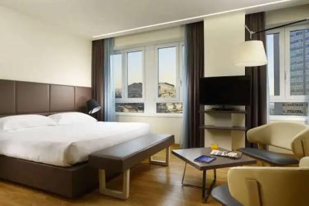 Unahotels Century Milano - 2