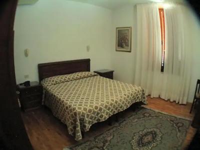 Savoia & Campana - 82