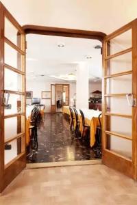 Savoia & Campana - 10