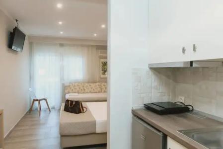 Ammos Beach Seaside Luxury Suites - 78