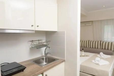 Ammos Beach Seaside Luxury Suites - 76