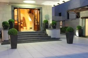 Ranch Palace Hotel, Неаполь