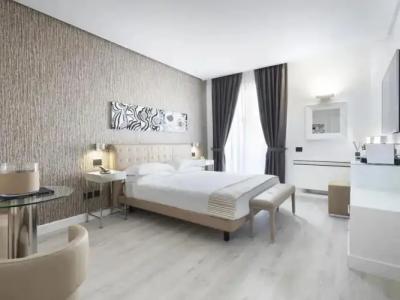 Lhp Napoli Palace & Spa - 51