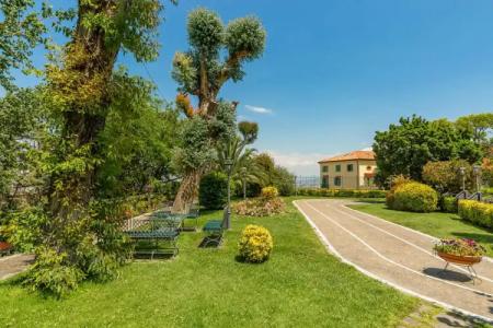 Culture Villa Capodimonte - 23