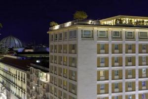 Renaissance Naples Hotel Mediterraneo, Неаполь