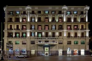 Unahotels Napoli, Неаполь