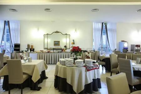 Grand Capodimonte - 18