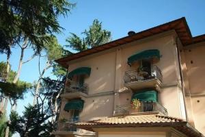 Hotel Kursaal, Пассиньяно-суль-Тразимено