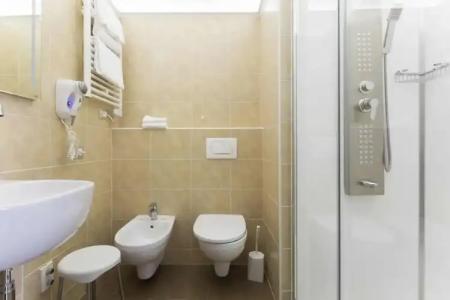 Terminus & Plaza - 20