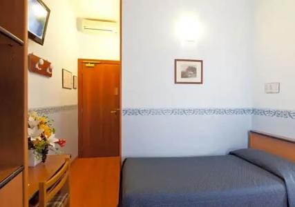 Terminus & Plaza - 37