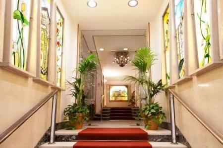 Terminus & Plaza - 31