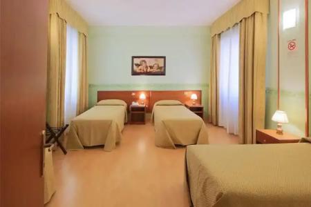 Terminus & Plaza - 68