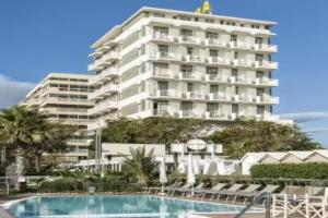 Hotel «Abner's», Риччионе