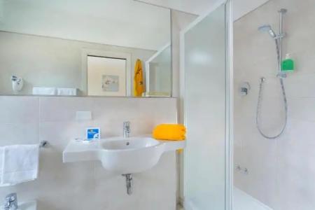 Milano Helvetia - 63