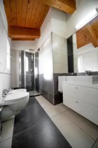 Atmosphere Suite - 51