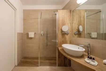 Savoy Palace - TonelliHotels - 35