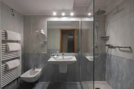 Savoy Palace - TonelliHotels - 114