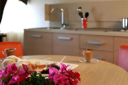 Colonne - Alihotels - 11