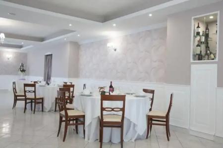 Leon - Ristorante Al Cavallino Rosso - 20