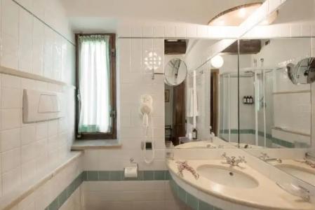 Relais Osteria Dell'Orcia - 32