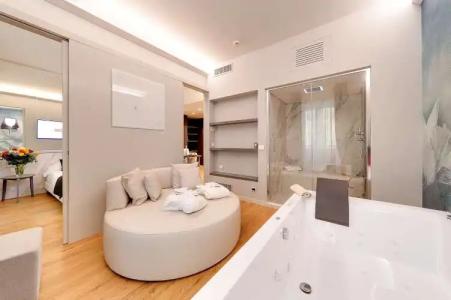 Best Western Nazionale - 74