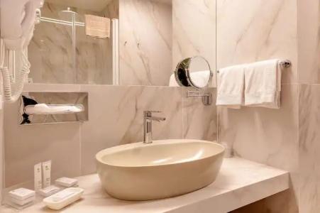 Best Western Nazionale - 73