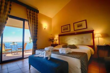 Capo Dei Greci Taormina Coast & Spa - 4