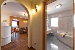 Hotel «Interski», Санта-Кристина-Вальгардена