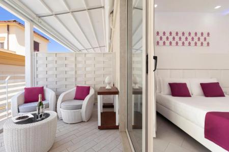 Tasso Suites & Spa - 43