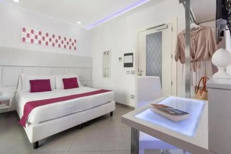 Tasso Suites & Spa - 57