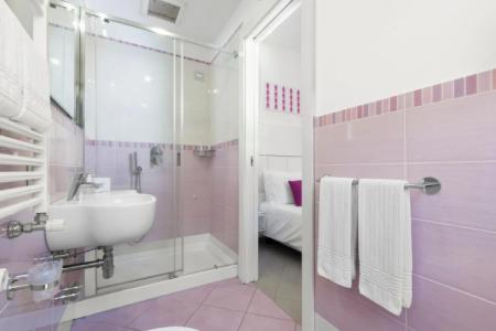 Tasso Suites & Spa - 30