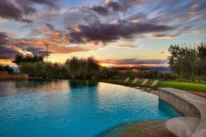 Отель «Borgobrufa Spa Adults Only», Бруфа