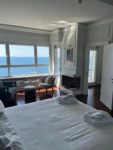 Riviera & Maximilian's - 63