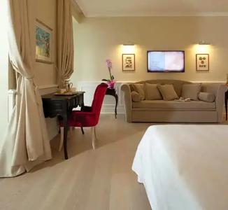 Riviera & Maximilian's - 2